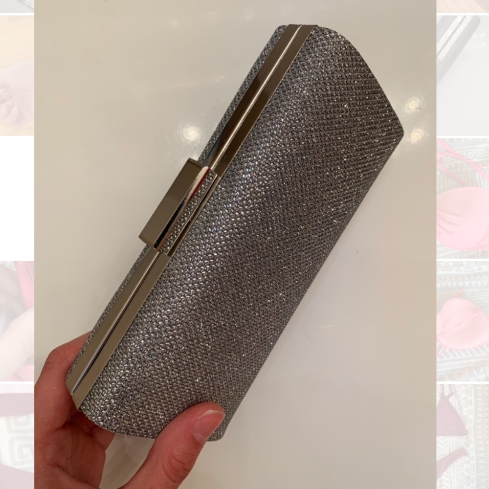 Silver clutch